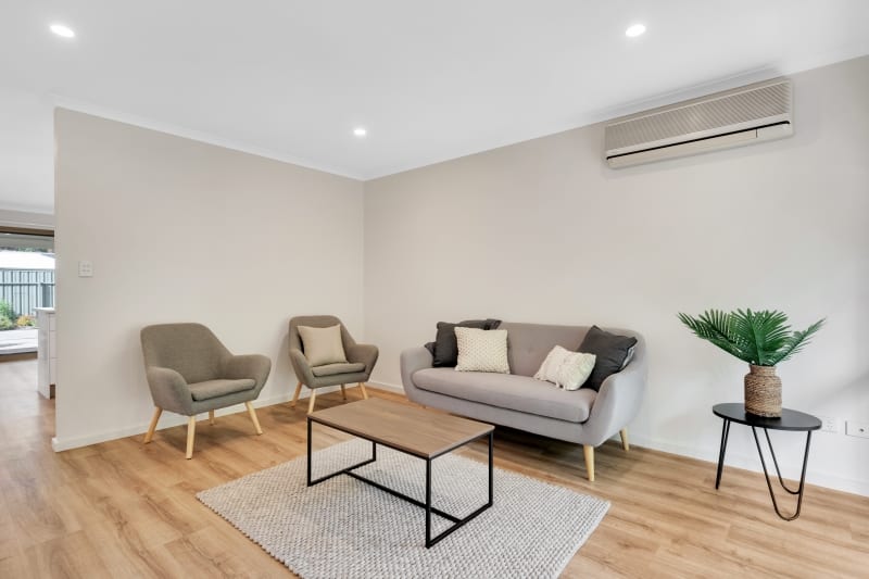 Aberfoyle-park-retirement-living-furnished-lounge