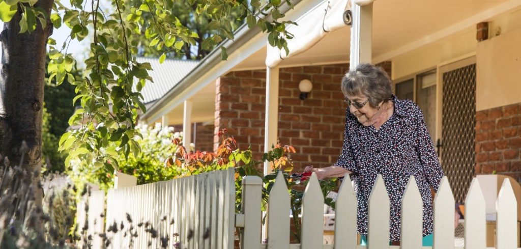 mclarenvale care home garden